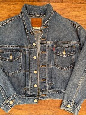Levi’s Premium Original Trucker Denim Jacket Women’s Small 56757-0000